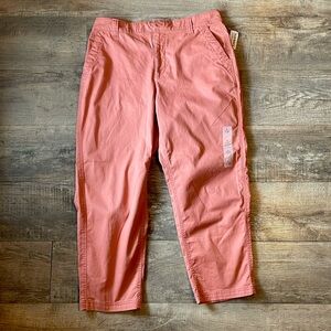 NWT Old Navy OG Chino pants in Amberglow. Size Large